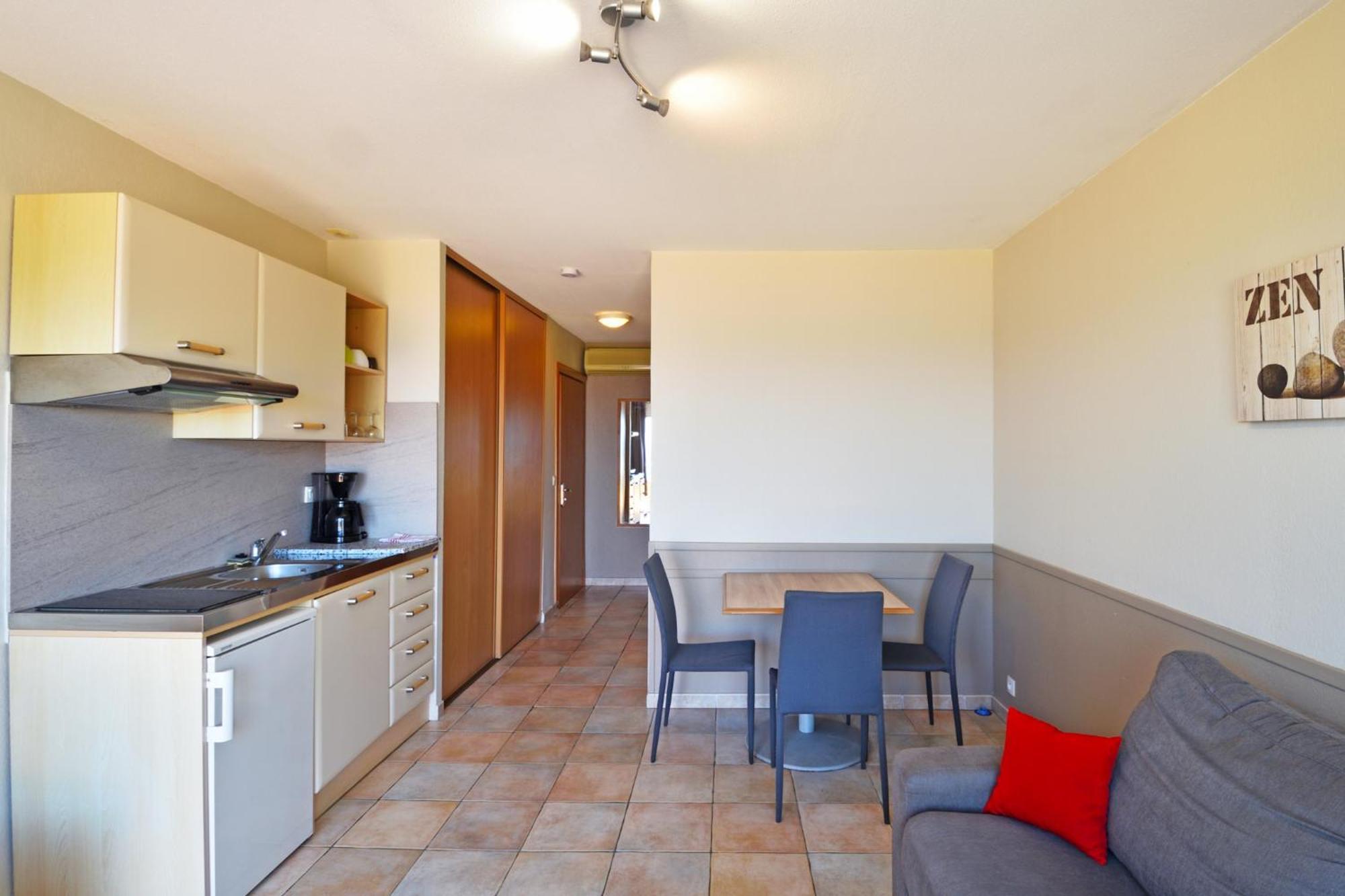 Calvi Appart Hotel Стая снимка