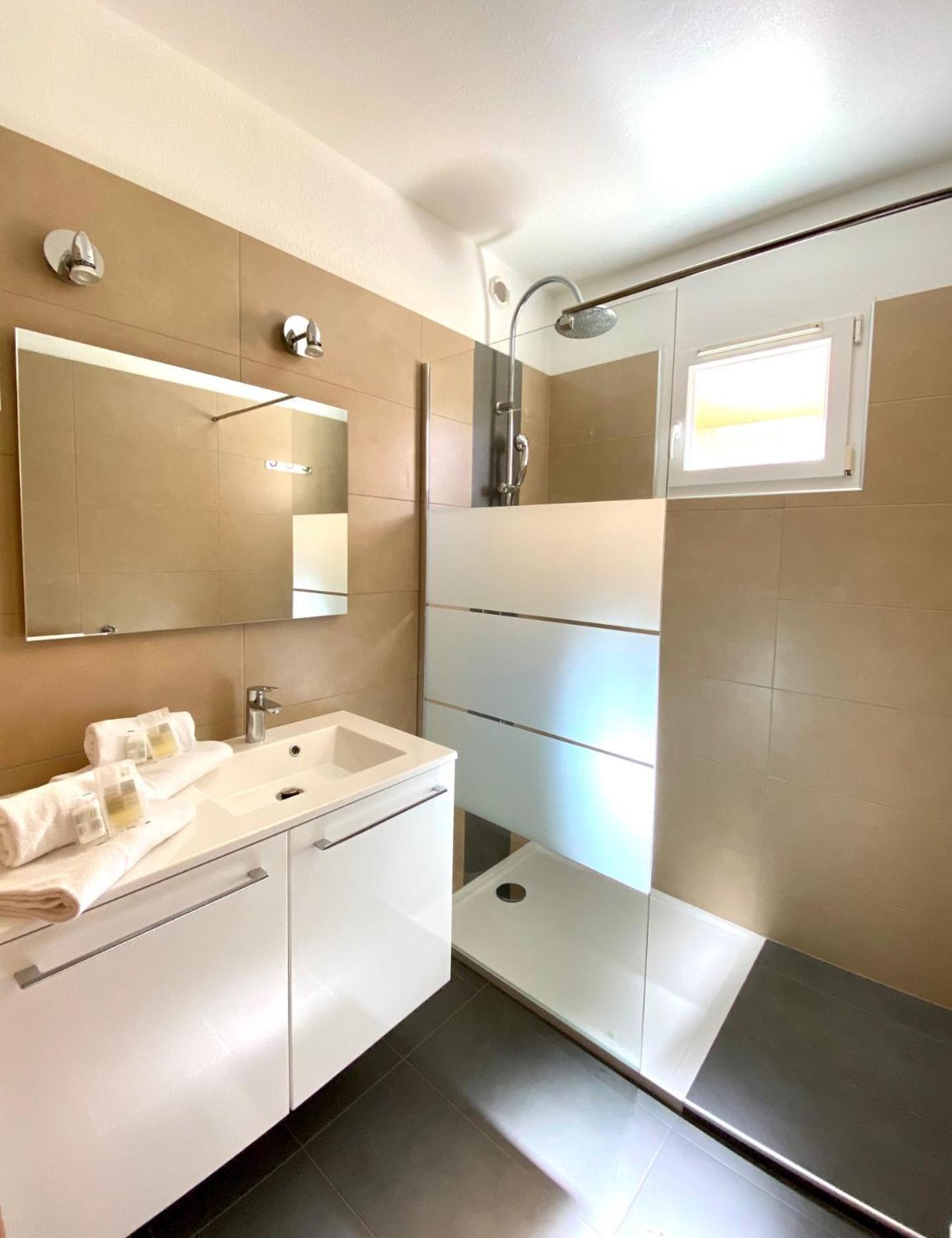 Calvi Appart Hotel Стая снимка